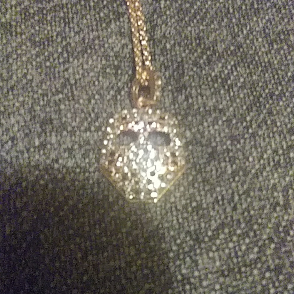 Chain - Picture 2 of 4